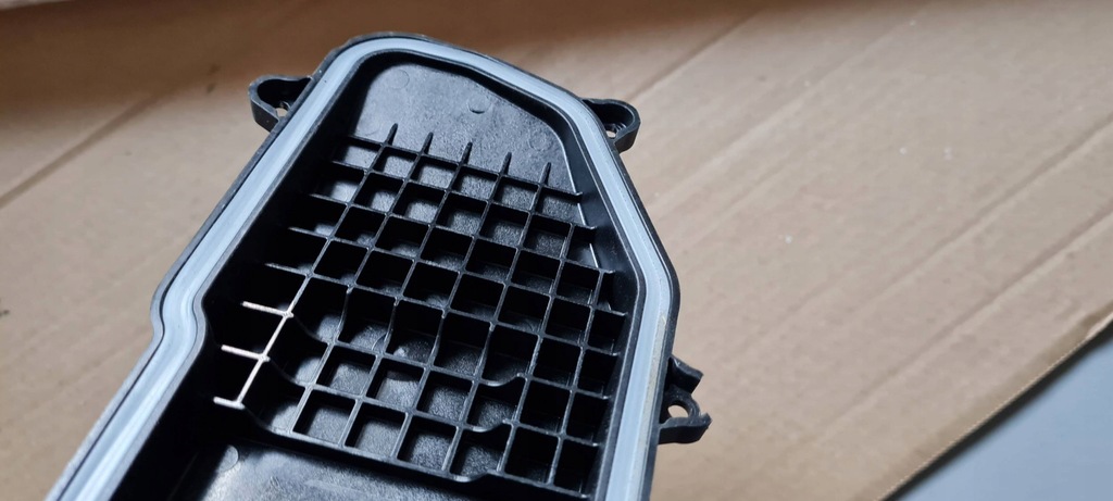 фото №8, Audi q3 8u lift крышка заглушка правая правый перед full led 8u0941160a