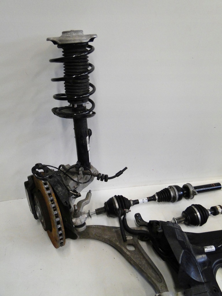 фото №7, Mercedes glb 247 x247 поворотный кулак рычаг лапа левая амортизатор 200d