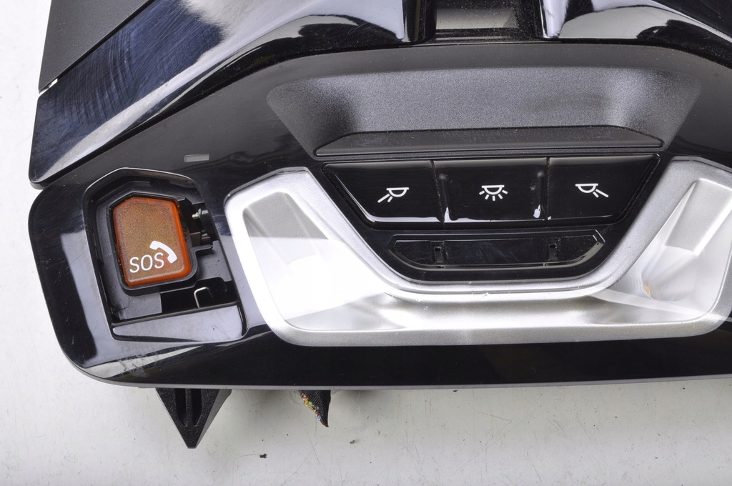 фото №3, Bmw f40 освещение лампа кабины салона 21r