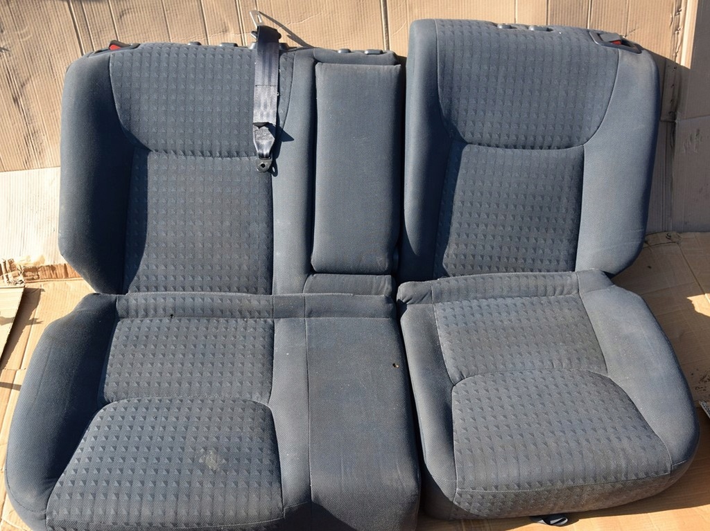 фото №1, Honda civic vii hb 5d заднє сидіння задня