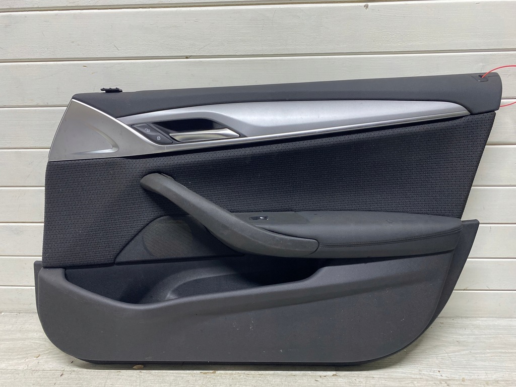 фото №1, Оббивка двері правий перед обшивка двері bmw 5 g30 g31