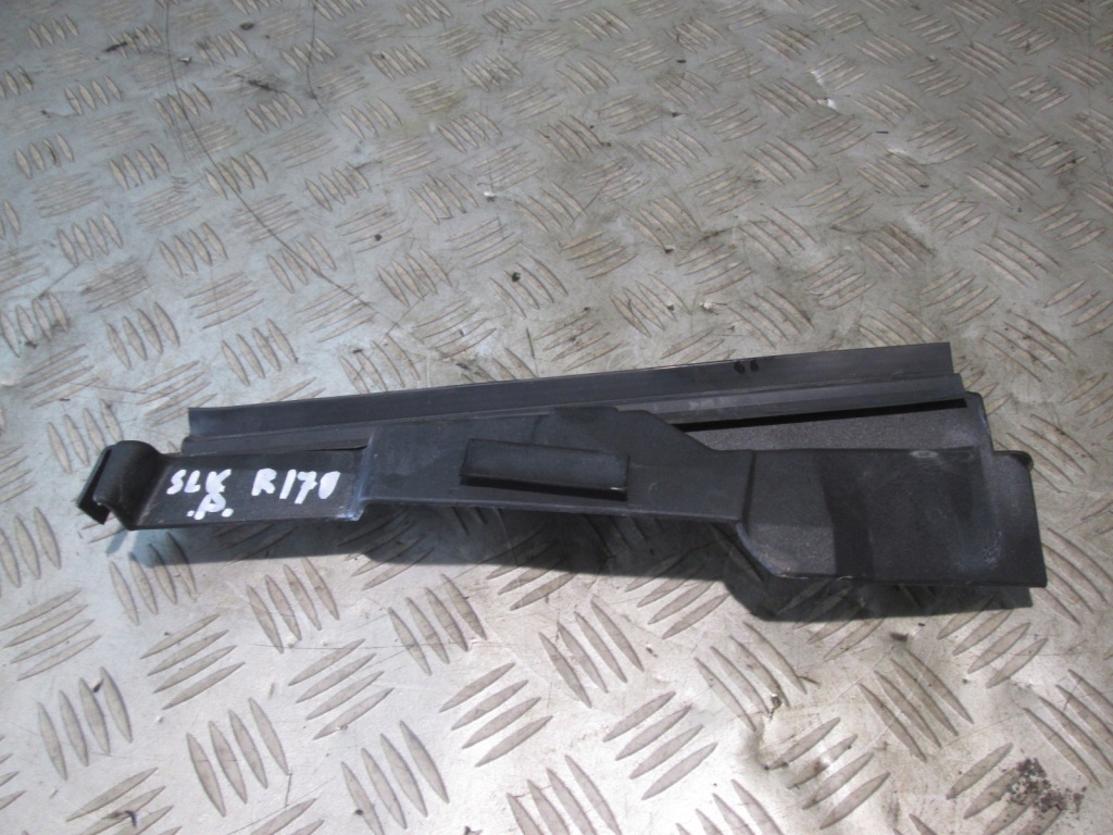 фото №1, Прокладка стекло правый задняя mercedes slk r170 1706390243