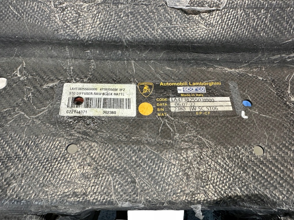 фото №7, Lamborghini huracan sto карбон задний диффузор 4t3825503j