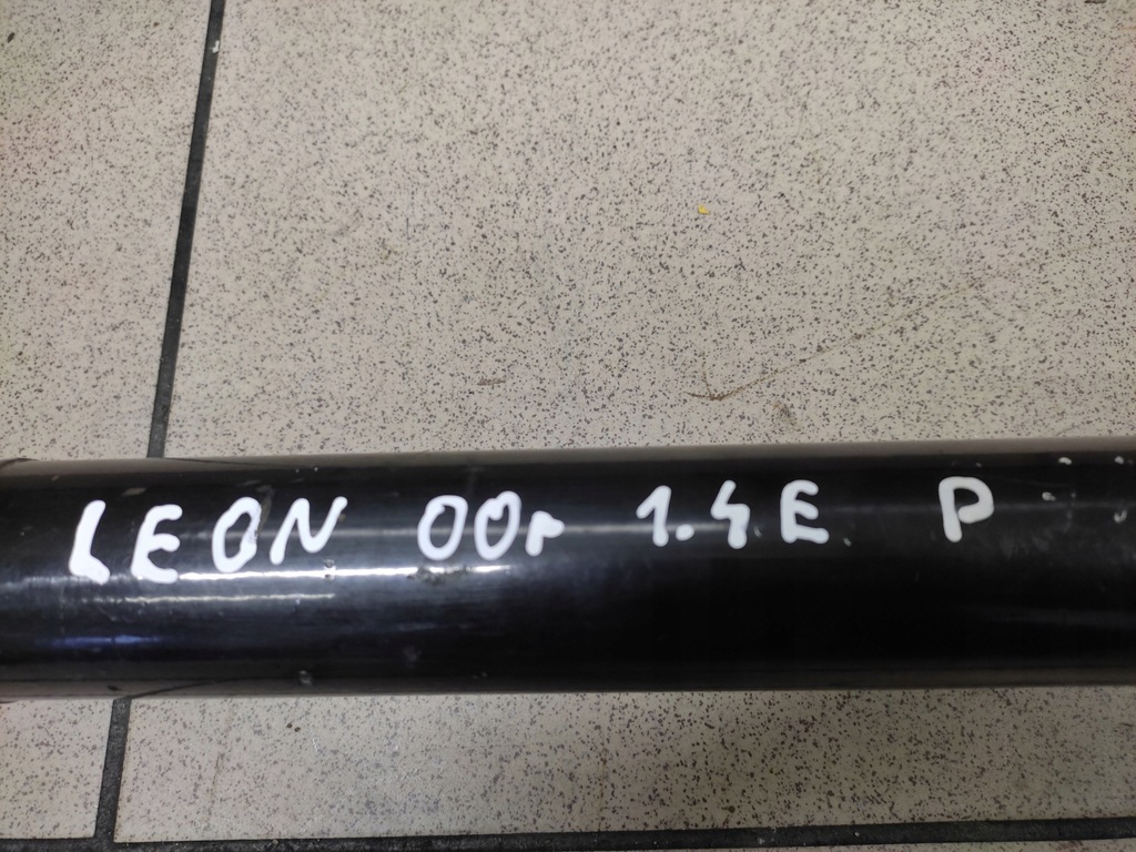 фото №5, Seat leon i 1.4 бензин привідний вал привідна права