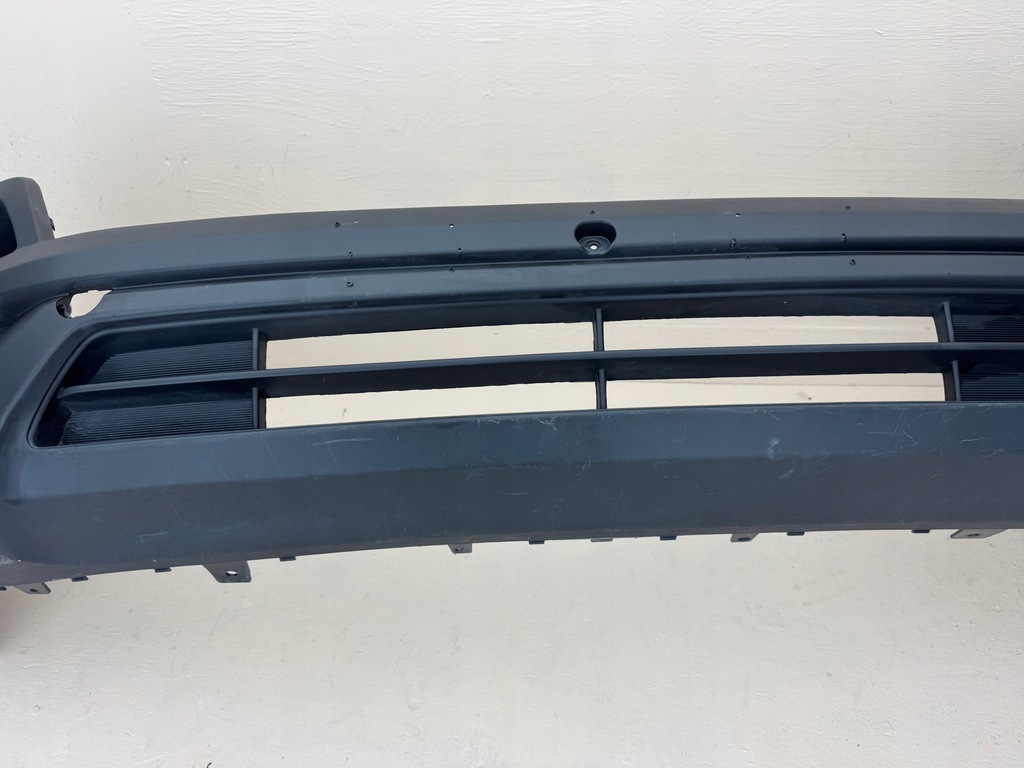 фото №12, Hyundai h350 14r- бампер перед передній 86512-59010