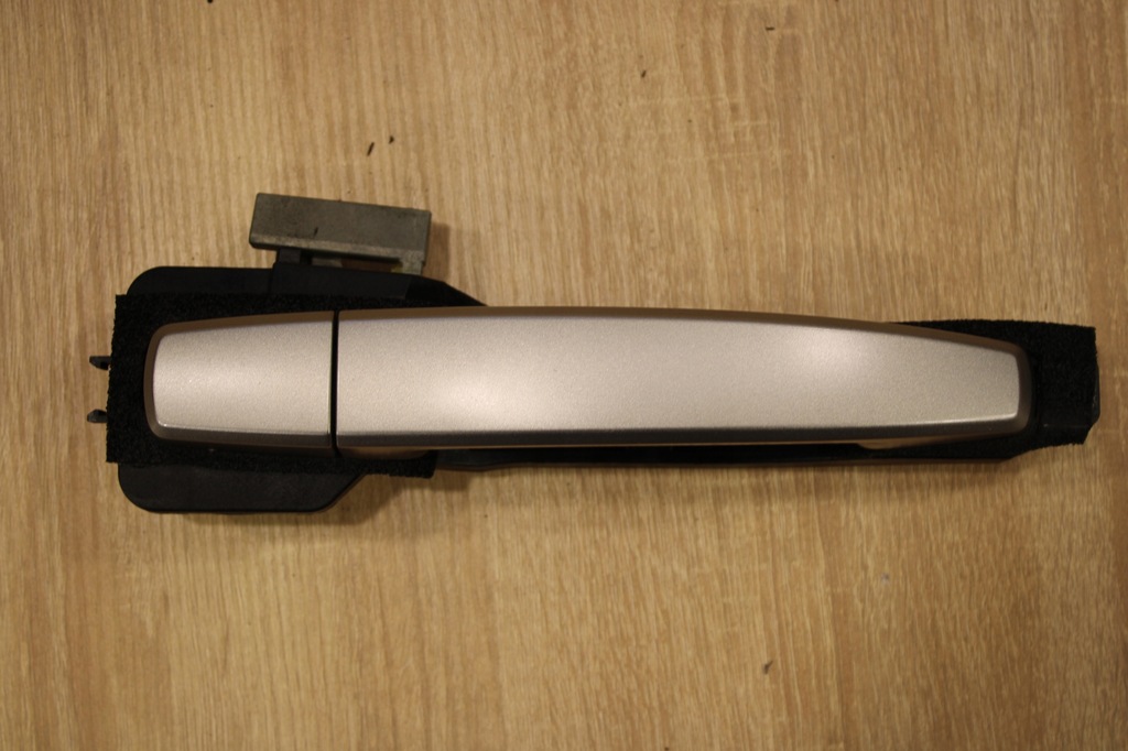 фото №1, Ручка наружная правый перед chevrolet captiva серо-серебристый