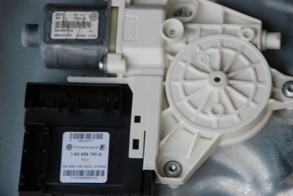 фото №6, Механізм скло l / p перед vw tiguan i