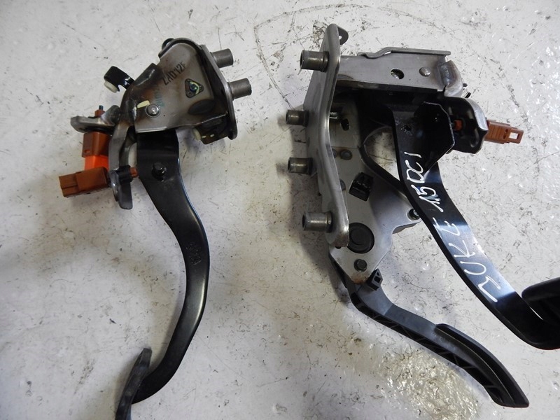 фото №5, Педалі комплект nissan juke 1.5 dci 14-19