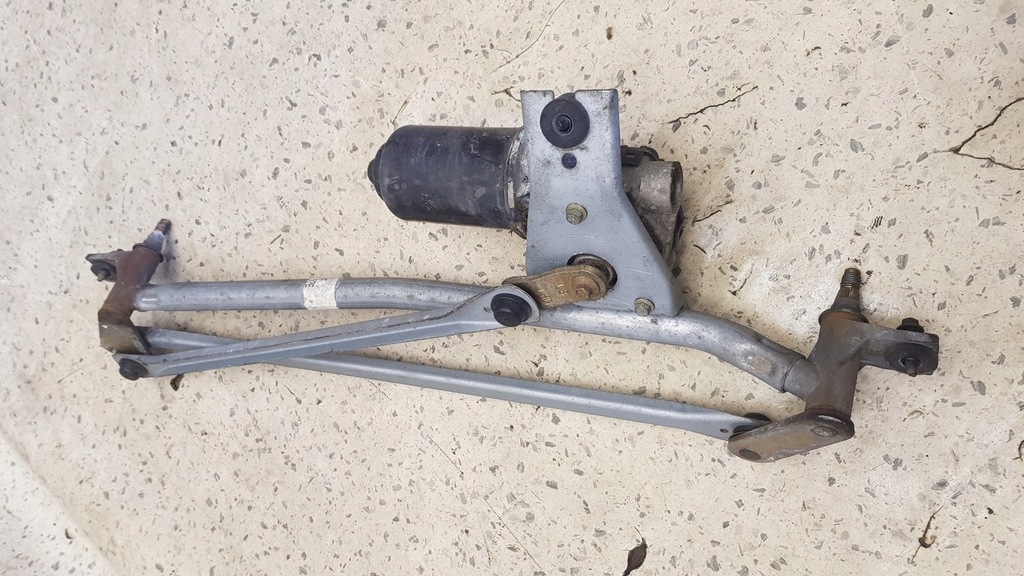 фото №1, Механизм дворник перед mazda tribute