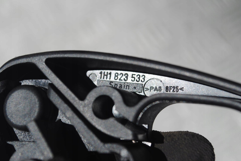 фото №6, Трос ручка відкривання капот audi a3 8p