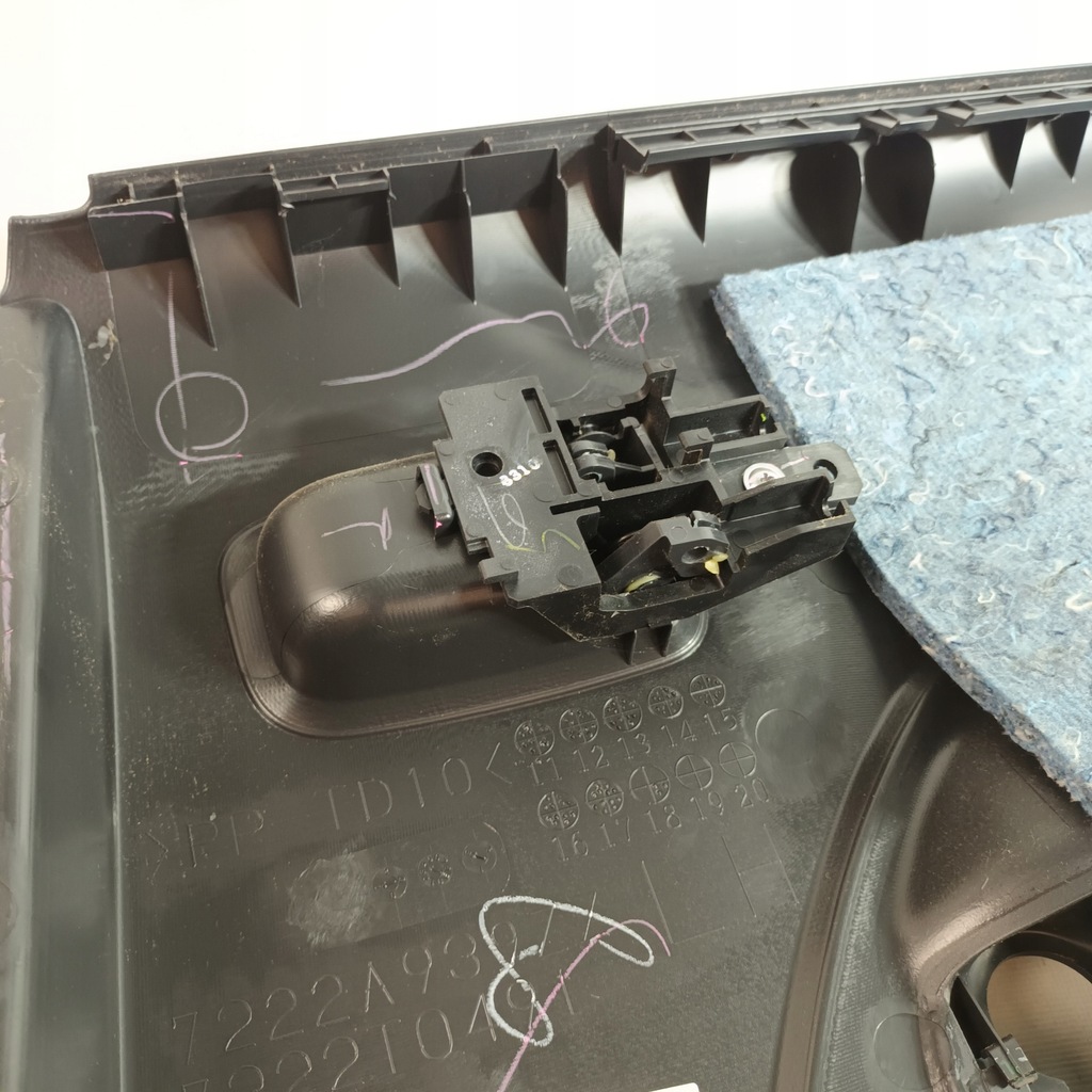 фото №12, Space star ii 13- обшивки дверь задних правый левый