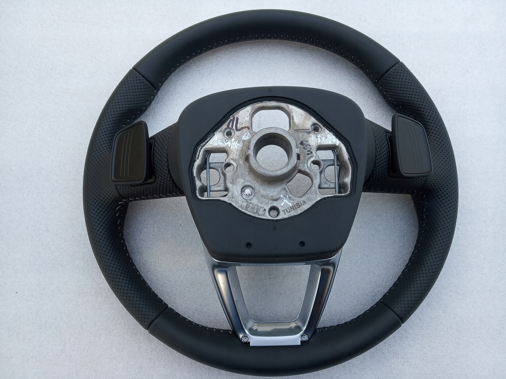 фото №8, Audi a3 s-line воздуховод кожа 8y0419091c