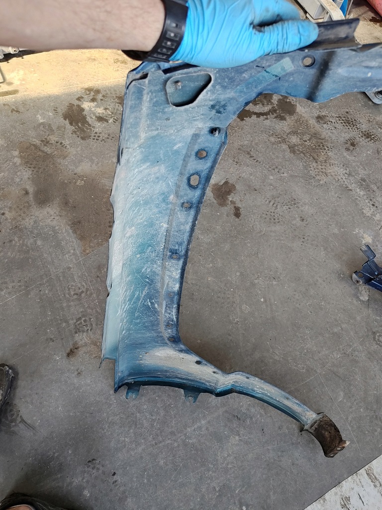 фото №6, Jeep cherokee liberty kj lit крыло левый