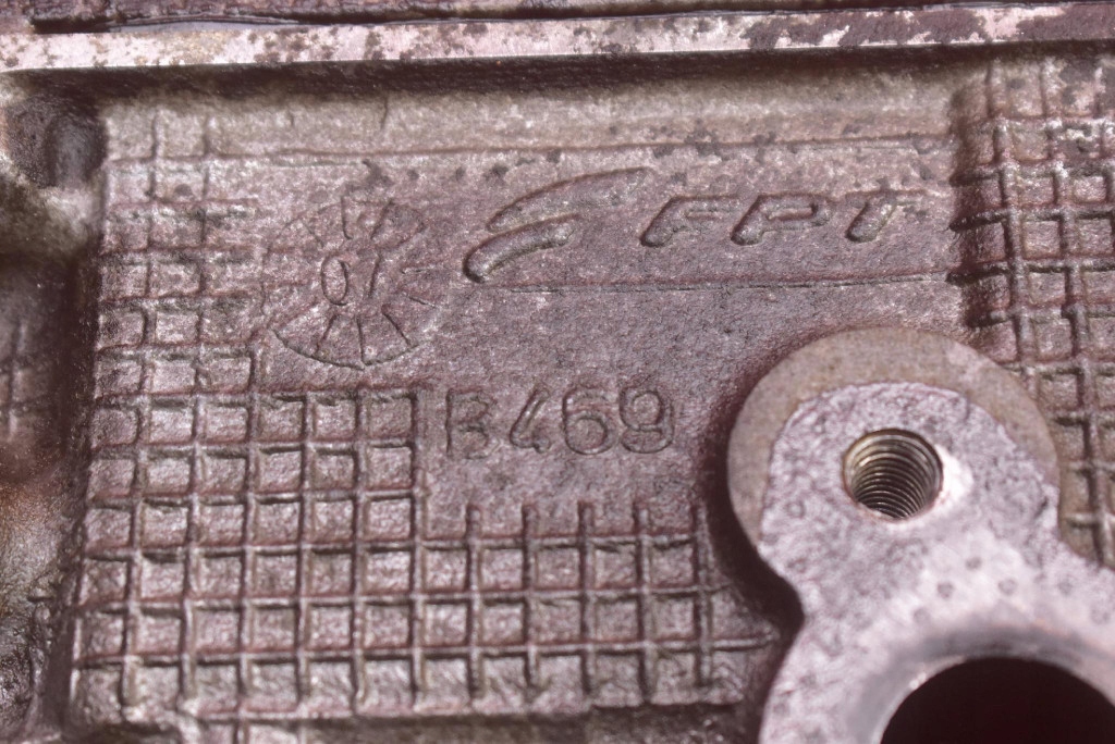 фото №8, Головка двигателя 55195018 fiat grande punto 1.4 8v 77 km 05-10