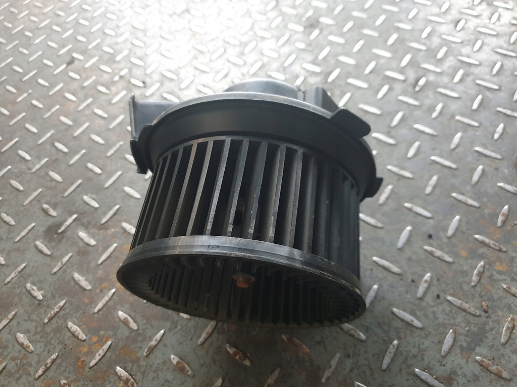 фото №1, Воздуходувка вентилятор peugeot 206