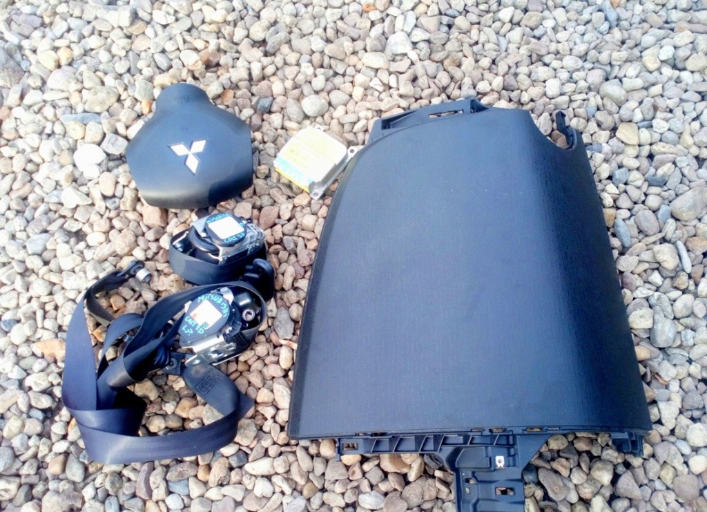 фото №1, Colt vi z30 lift air bag ремені подушка консоль