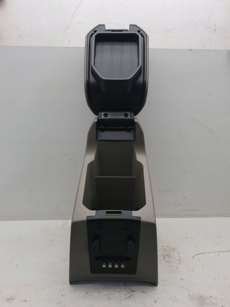 фото №6, Volvo xc90 2003 середина подлокотник туннель среднего