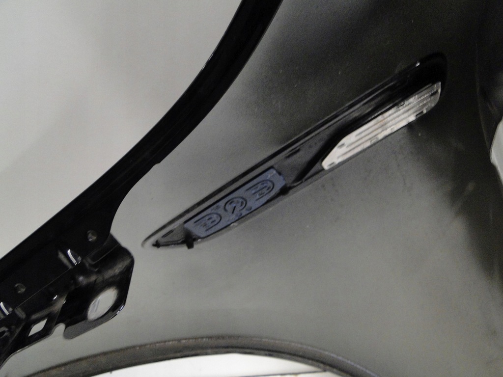 фото №14, Mercedes eqc n293 293 крыло передний правый