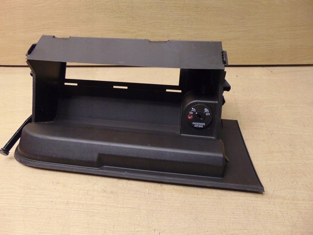 фото №10, Бардачок пасажира консолі opel ampera 2011-2015 eur