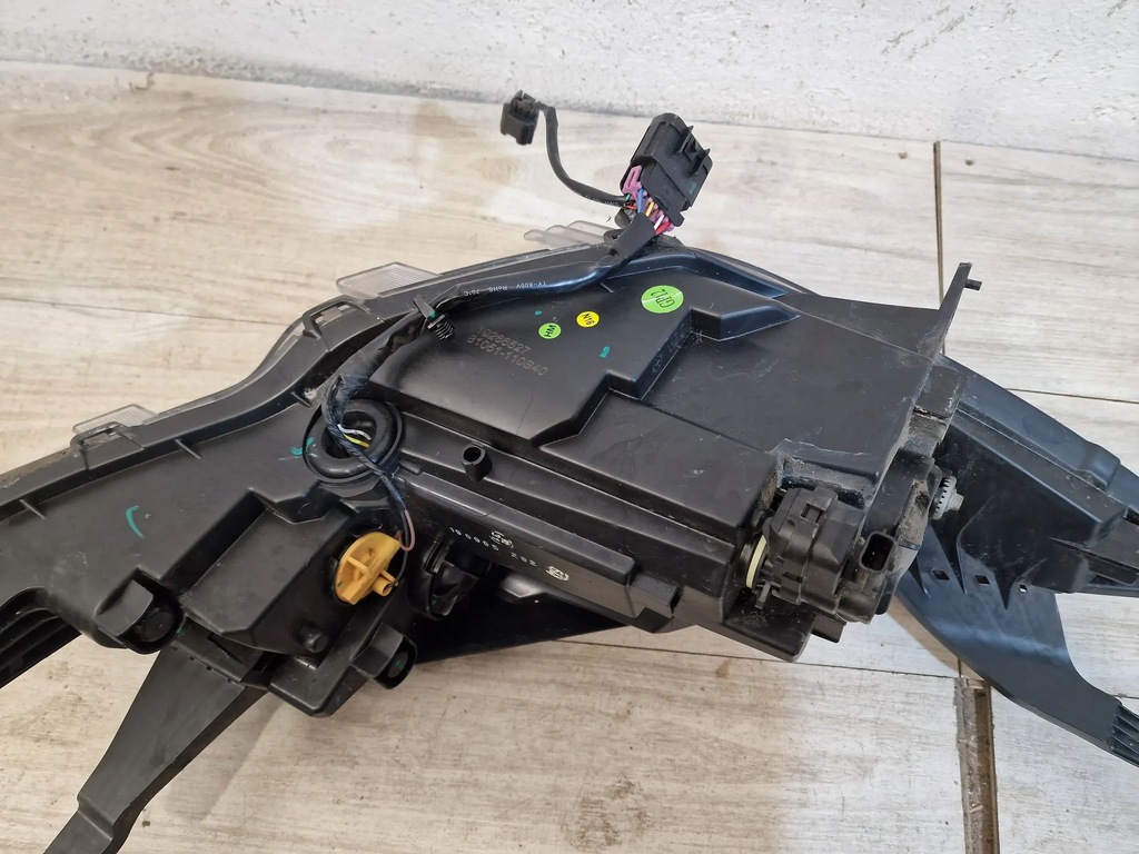 фото №10, Mg zs лампа перед левая передняя europa 81051-110s40