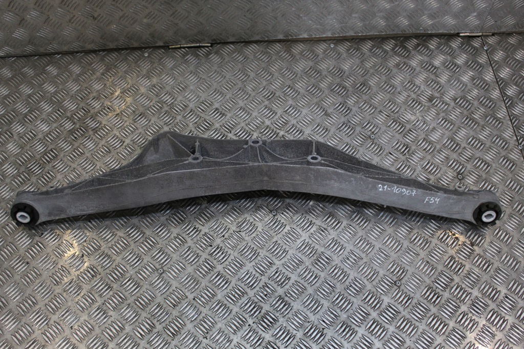 Купити Bmw f39 f40 f45 f46 балка підпора міст 6852896