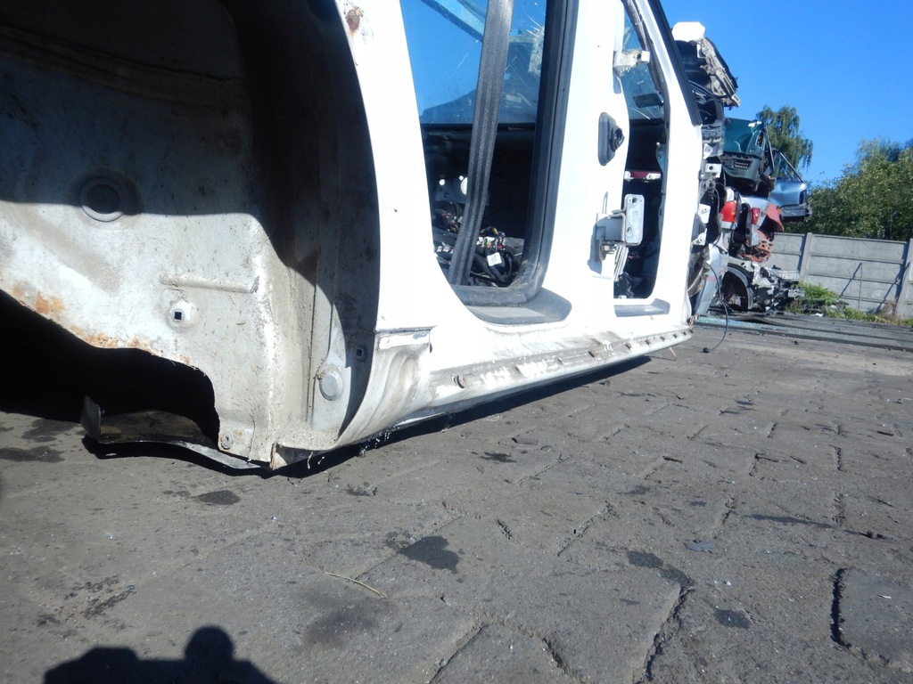 фото №2, Audi a4 b7 04-08 kombi четверть порог правый блок двигателя