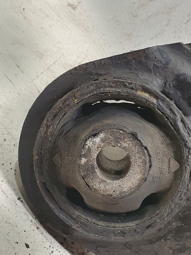 фото №12, Рычаг левый перед audi a3 8l 1.8 125km 97r.