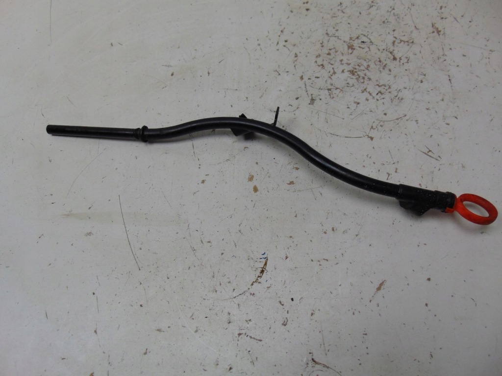 фото №1, Audi vw skoda 1.6 tdi cay 12r щуп щуп оливи 03l103634g