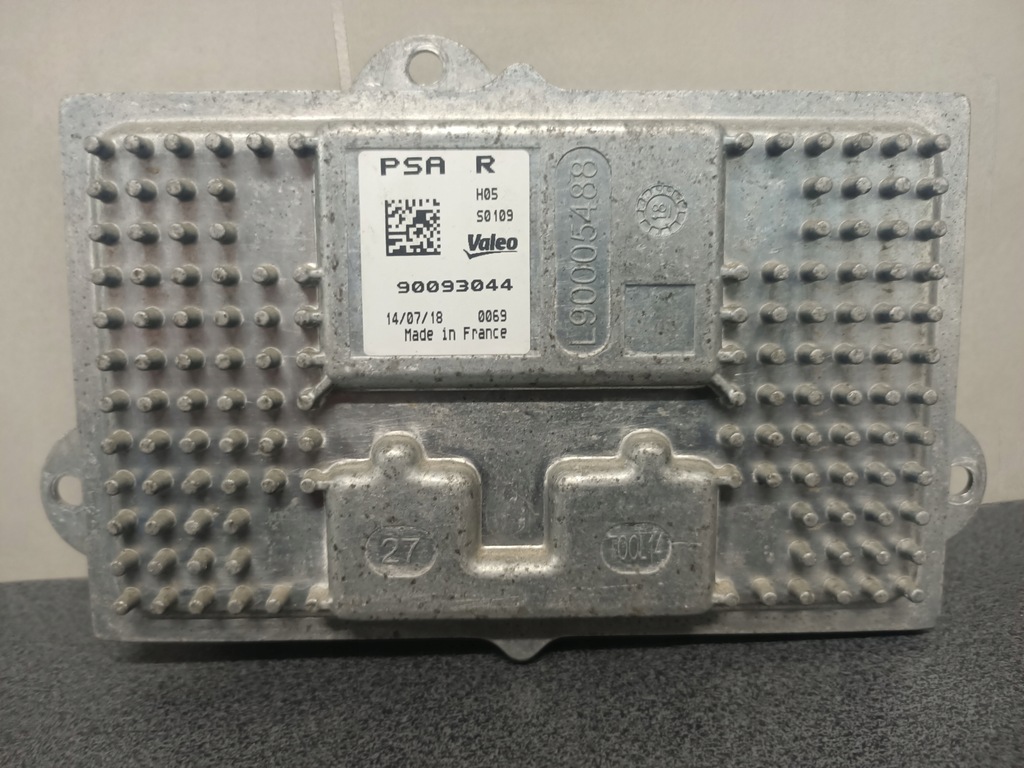 фото №1, Перетворювач лампи права 3008 ii 5008 ii