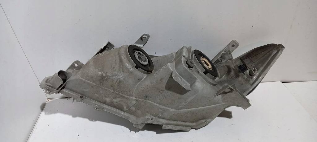 фото №7, Toyota camry 2019 лампы передние