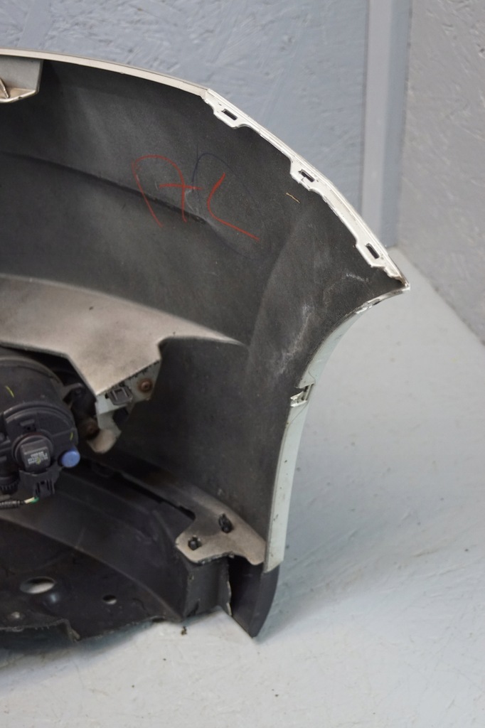 фото №16, Бампер перед toyota auris i