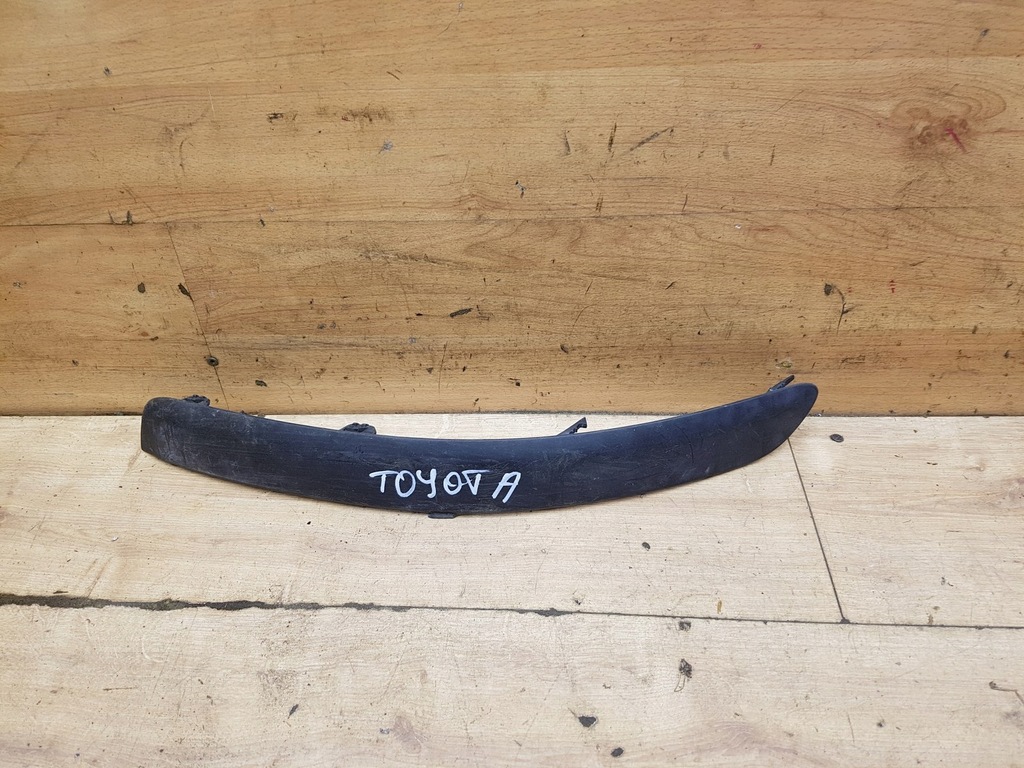 фото №1, Молдинг бампера перед левая toyota yaris i
