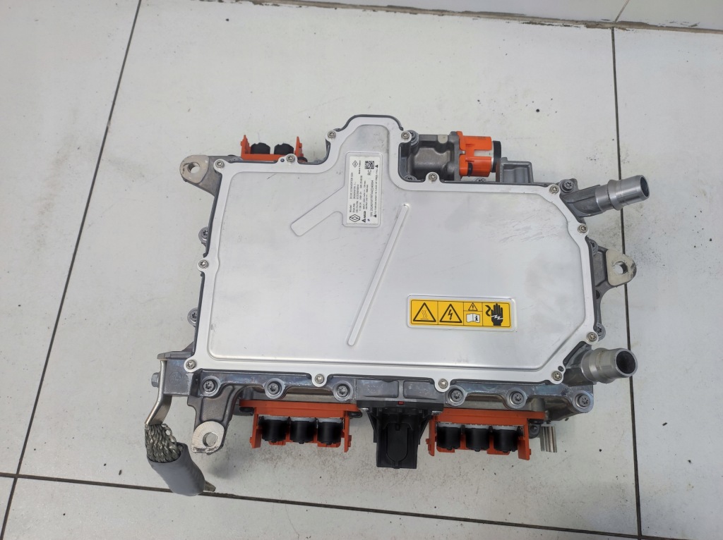 фото №7, Конвертер инвертор модуль renault clio v 5 lift 1.6 e-tech