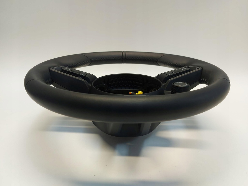 фото №5, Porsche taycan 4s 9j1 2022 воздуховод кожаный оригинальная лепестки переключения