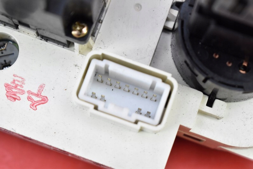 фото №7, Панель керування обдув кондиціонер kia sephia 2 ii lift 01-04