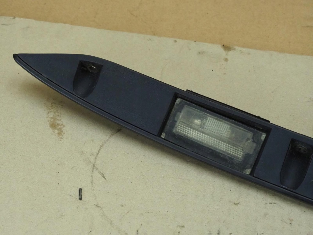 Накладка кришки багажника mini cooper i r50 2005r Ціна