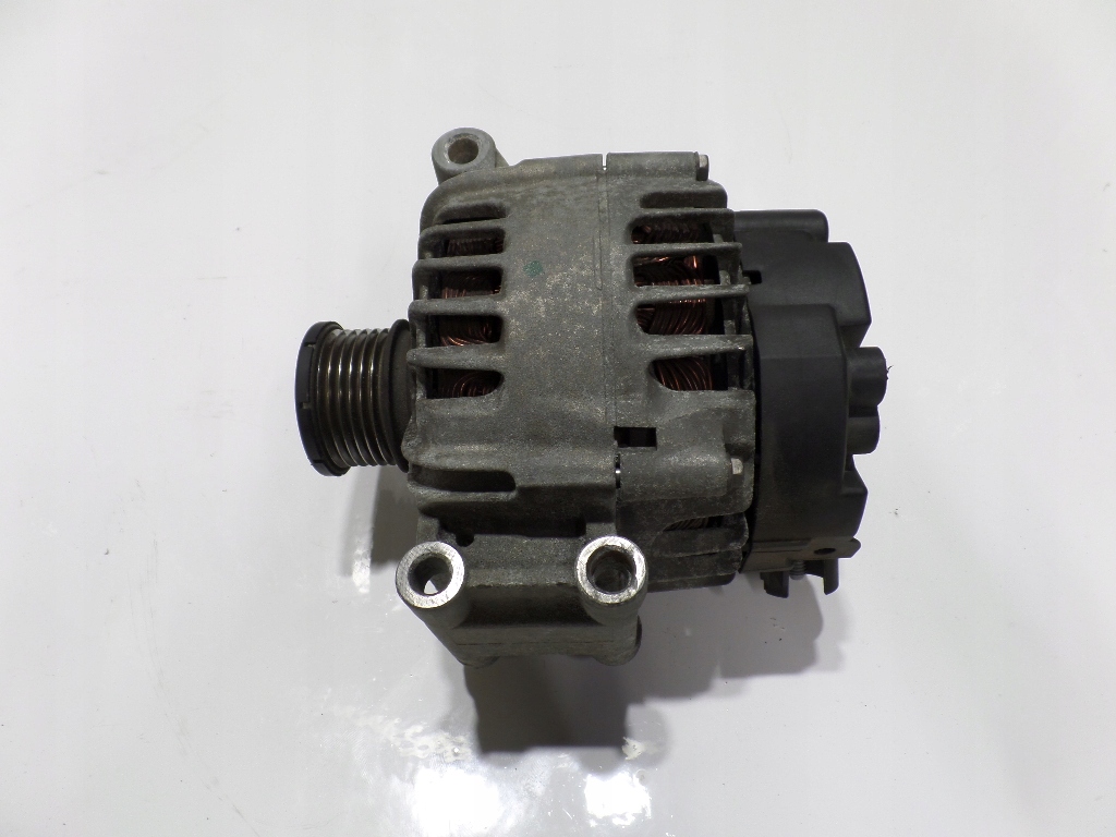 Купить Peugeot 207 1.6 vti генератор v757651380 cl12