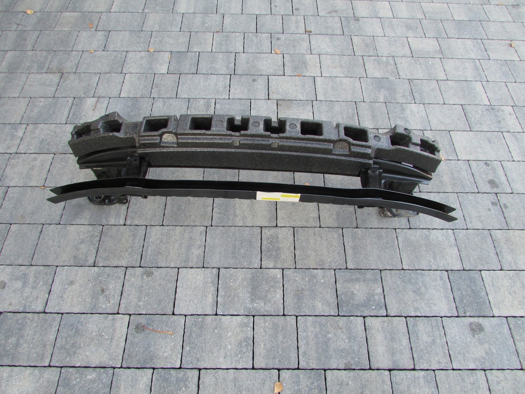 фото №1, Vw passat b6 nowa kpl балка абсорбер 3c0807109d