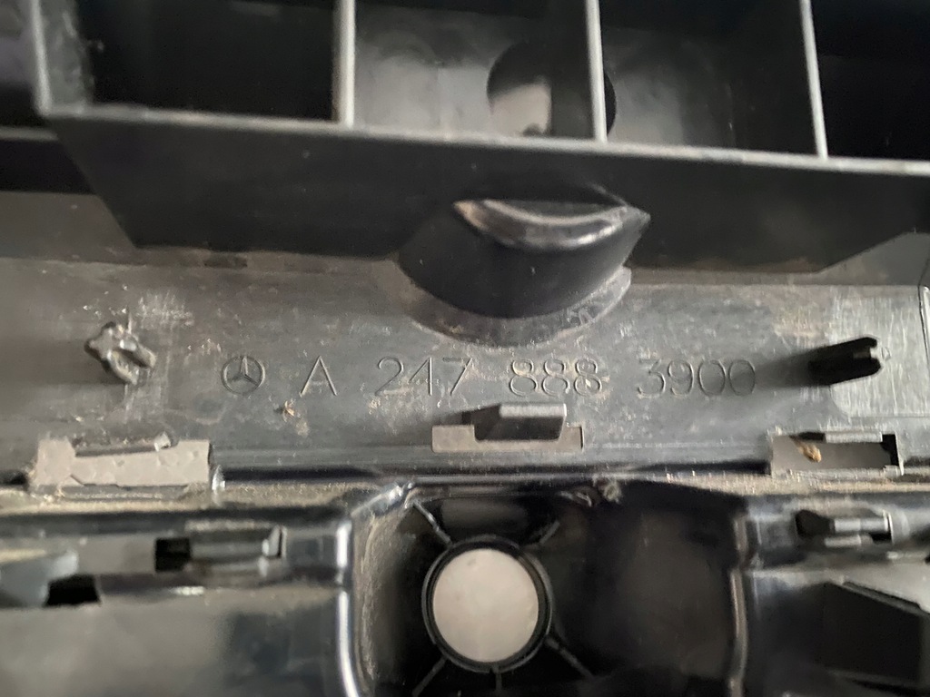 фото №9, Решётка радиатора mercedes glb w247 a2478883900