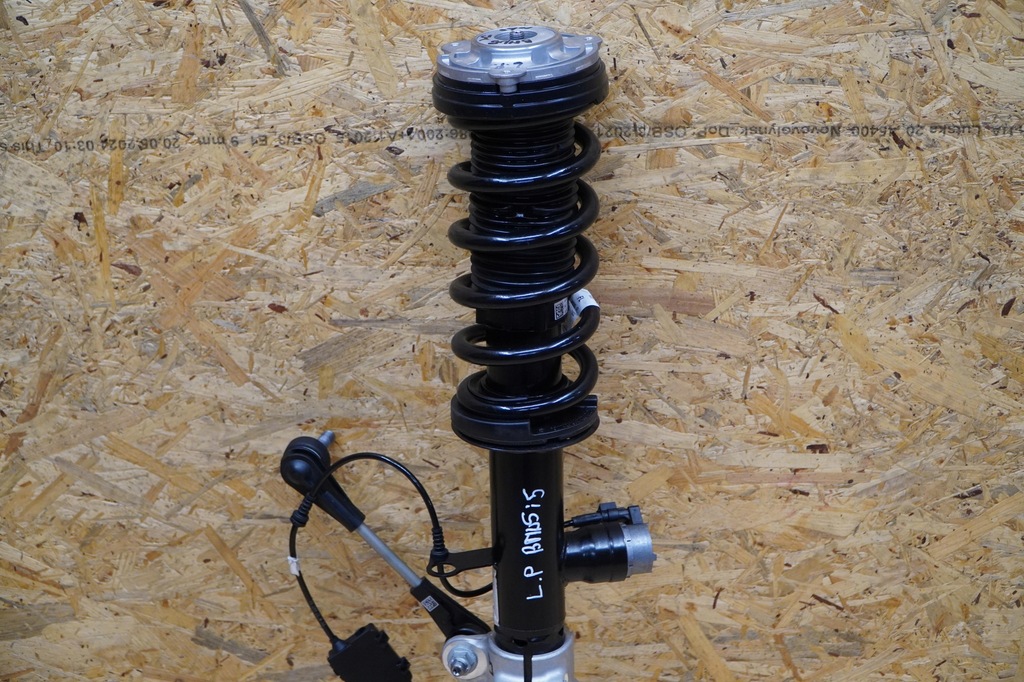 фото №10, Амортизатор перед левый 5a16167 lub правый 5a16168 bmw 5 g60 i5 12tyśkm 23-