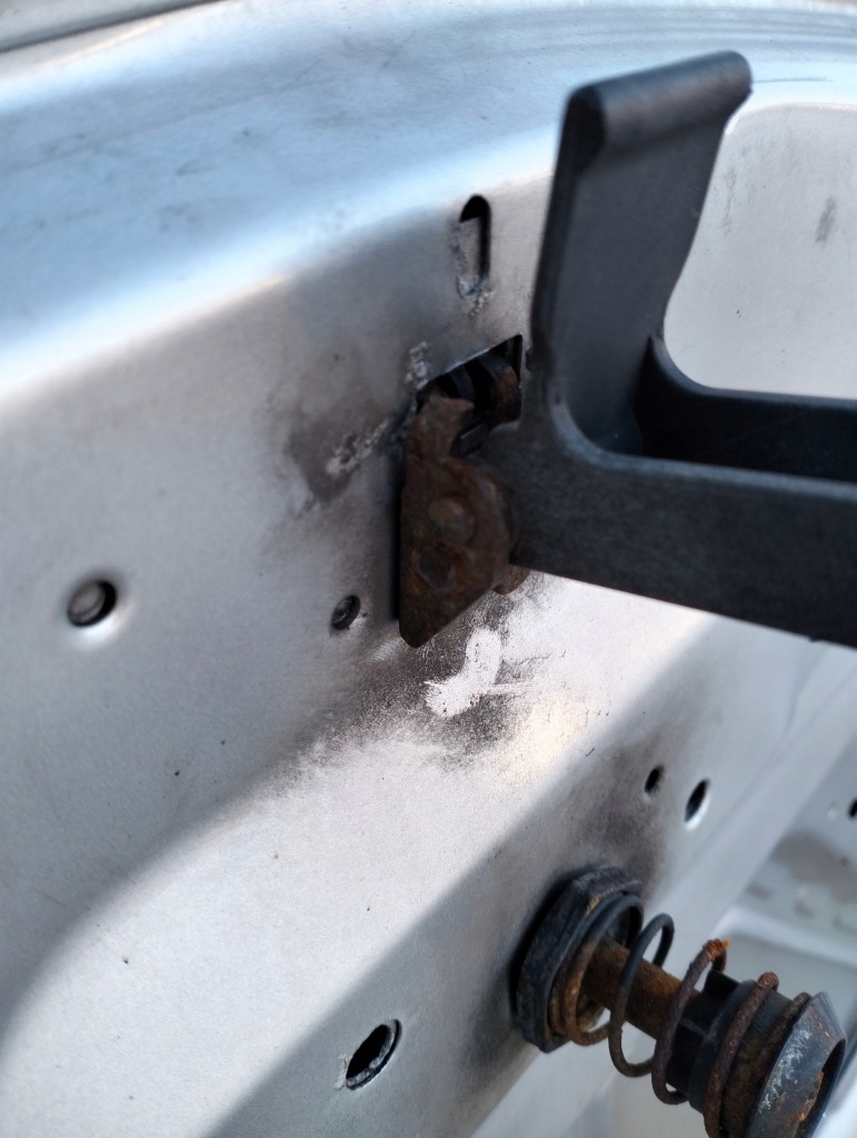 Капот renault laguna 2 рестайлинг  цвет ted69 2005-2007 оригинал Недорого