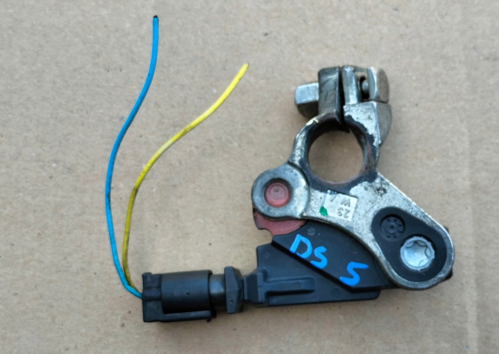 фото №4, Citroen ds5 2,0 клемма минусовая