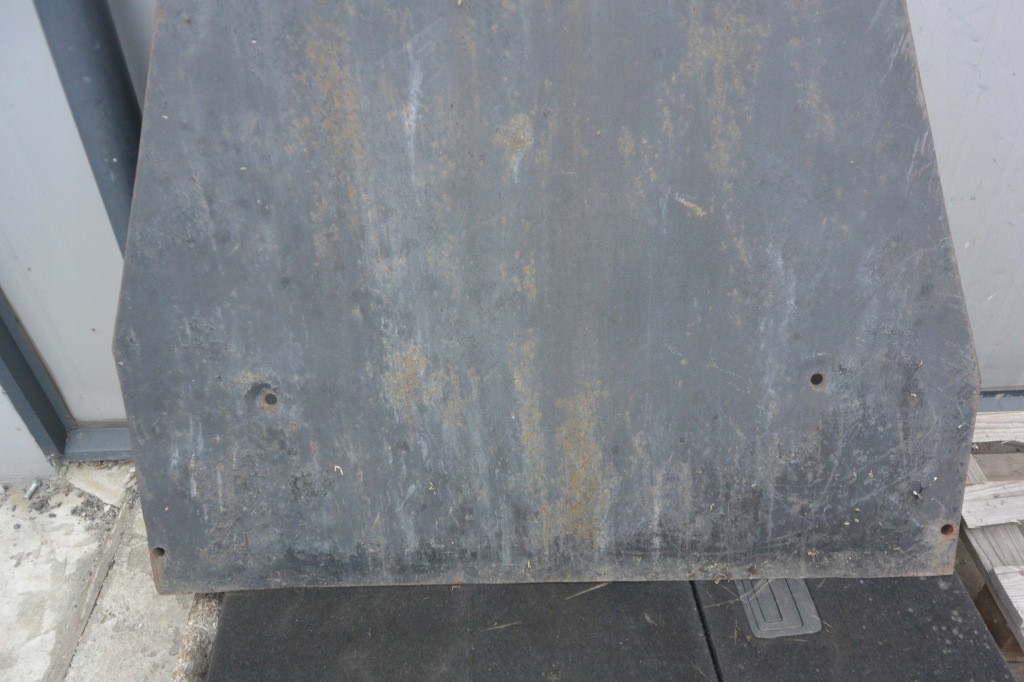 Купить Накладка нижняя коробки land cruiser 100 lexus lx470