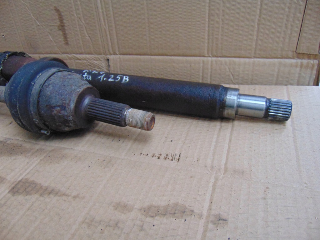 фото №10, Приводной вал левая короткий ford fiesta mk7 1.25 бензин