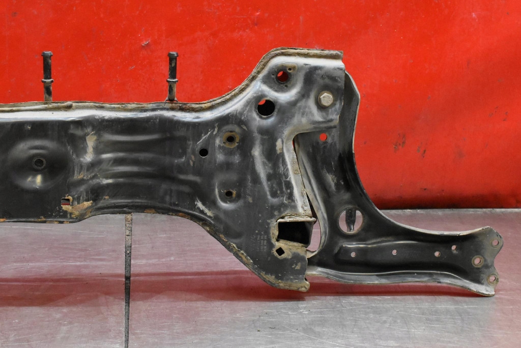 фото №8, Підрамник балка підрамник підрамник перед 6r0199315 seat toled 4 iv 105 km 12-20