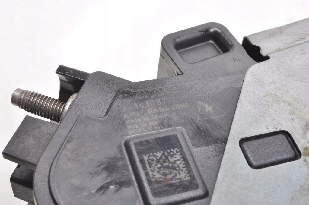 фото №10, Volvo s60 iii xc90 ii xc60 ii 2.0 b5 генератор 32383087 32137503 2022r