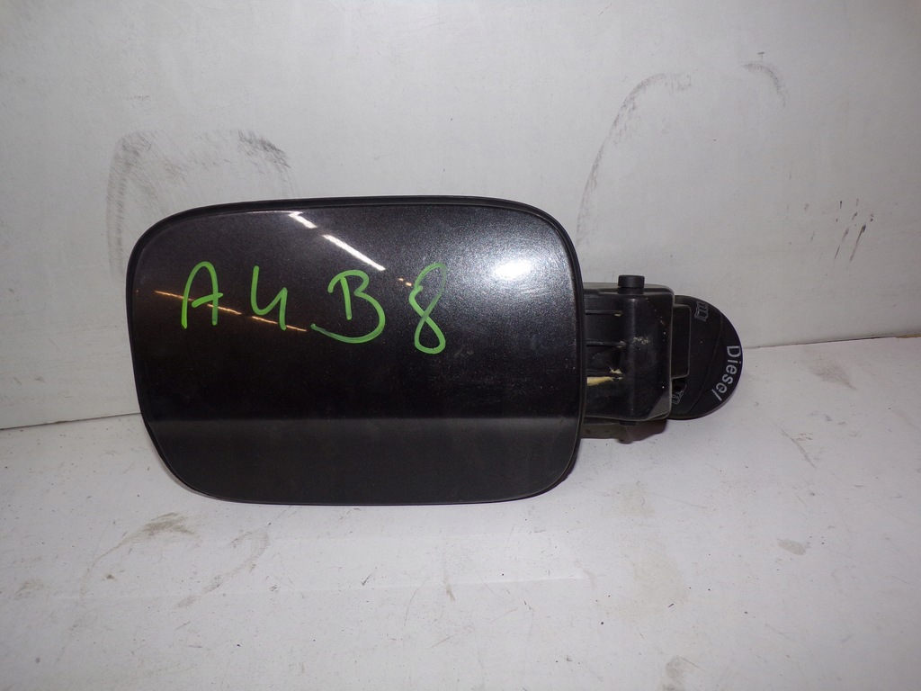 фото №1, Кришка заливної пального audi a4 b8 8k0809999a