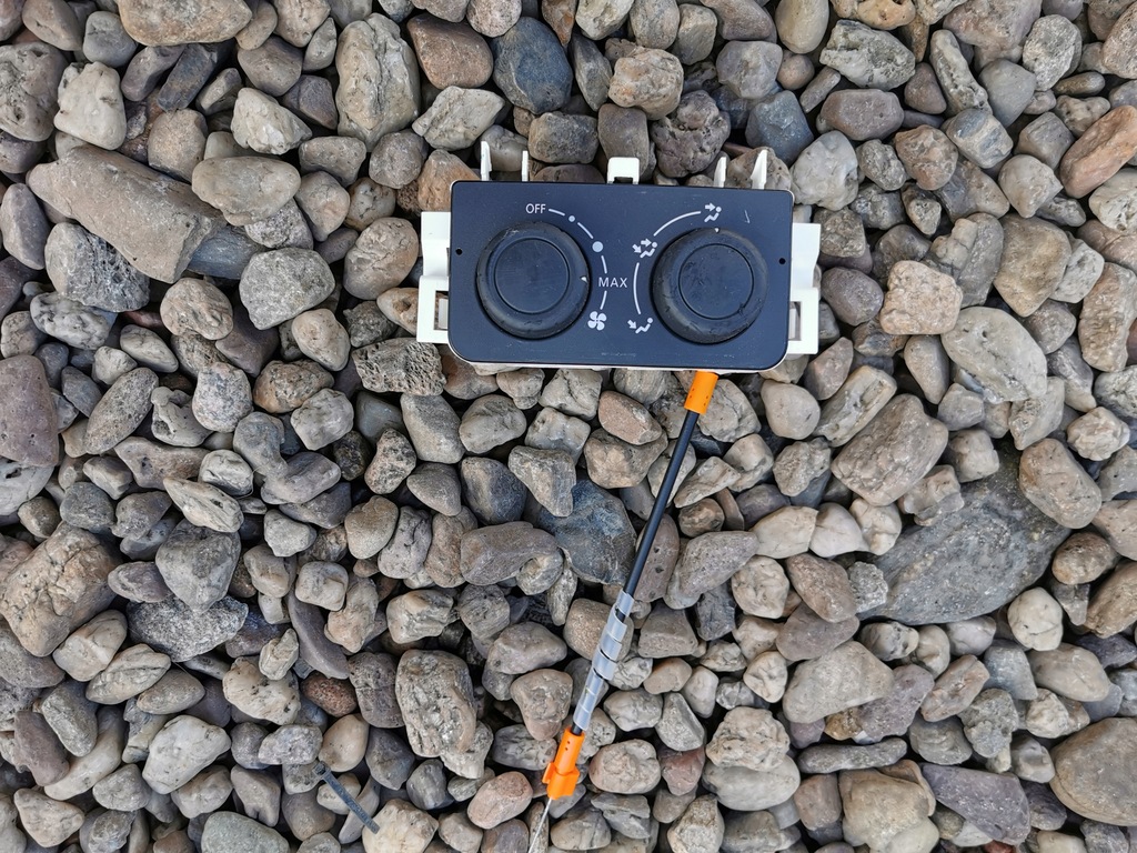 фото №1, Vel satis панель обдув задний 52488601