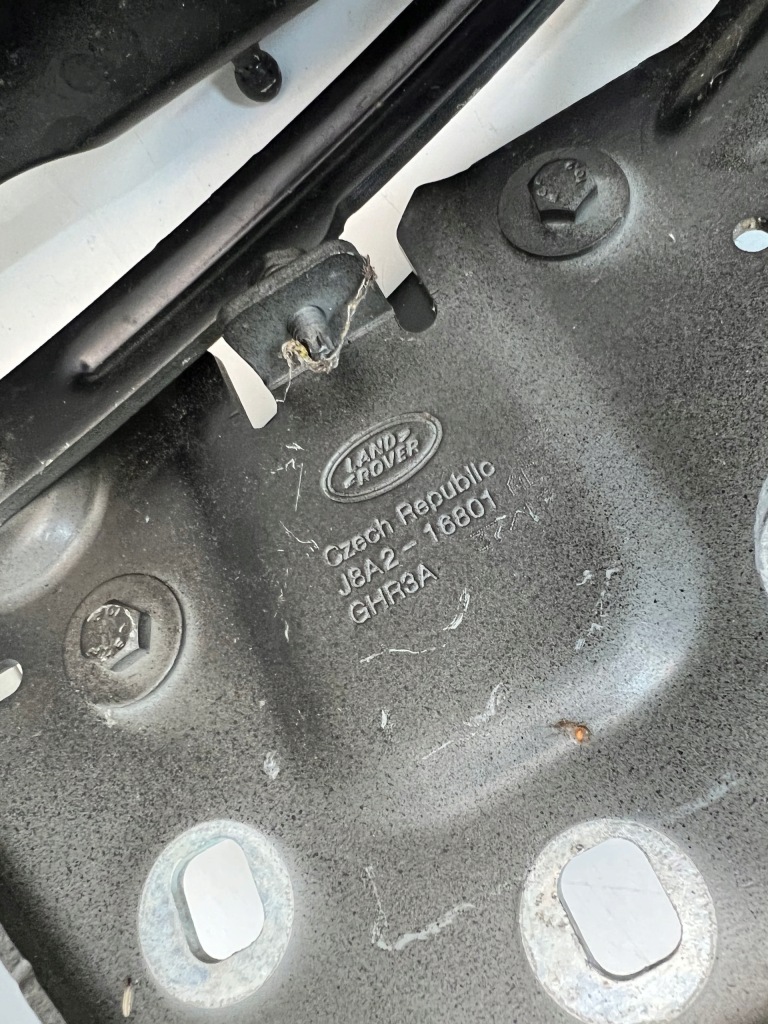 фото №3, Range rover velar l560 петля петли капот левый правый комплект