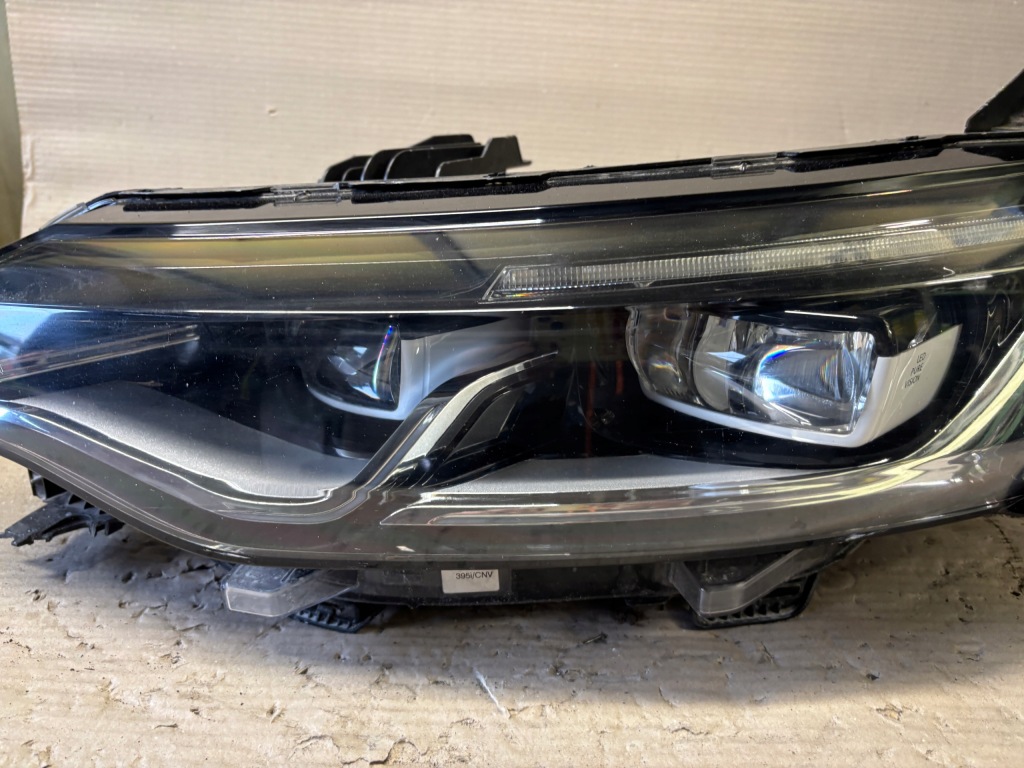Фара передня ліва renault talisman full led 2017 рік 260606722r Доставка